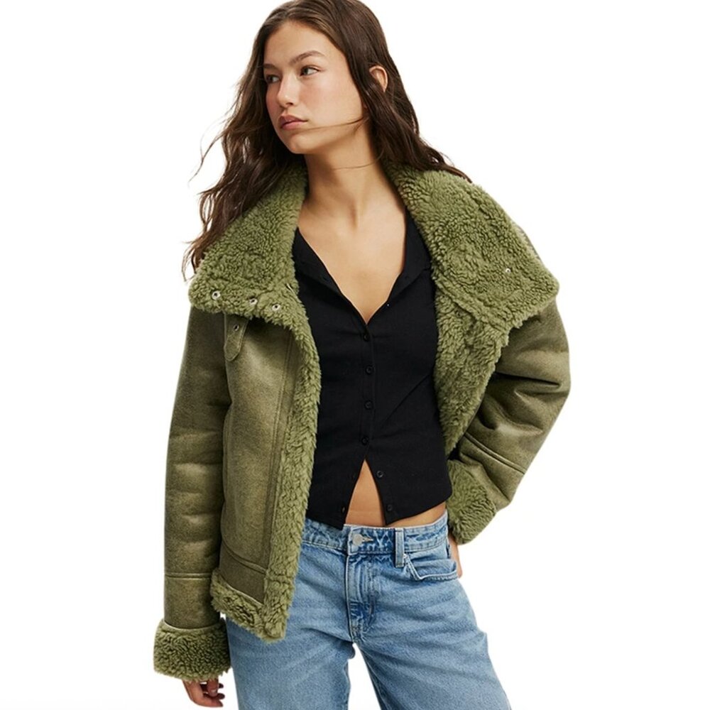 COTTONON Green Suede faux fur bomber jacket #fauxfur #bomberjacket size S/M